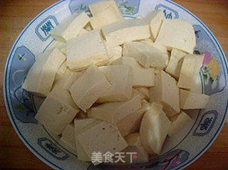 【川菜】家常回锅豆腐的做法步骤：1
