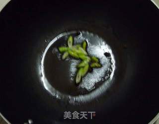 营养午餐---三丁盖饭的做法步骤：4