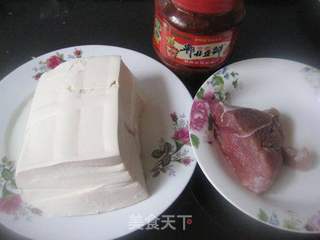 麻婆豆腐的做法步骤：1