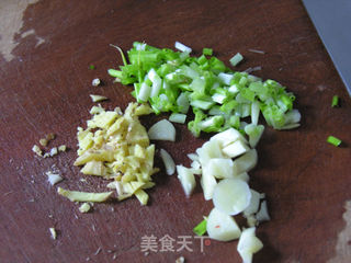 【川菜】辣子鸡丁的做法步骤:4