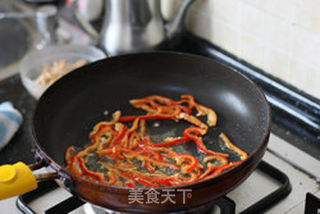 泡菜苕粉肉丝的做法步骤:4
