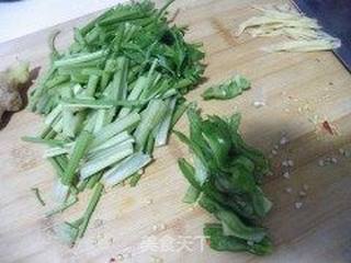 干煸牛肉丝的做法步骤:2