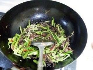 干煸牛肉丝的做法步骤:10