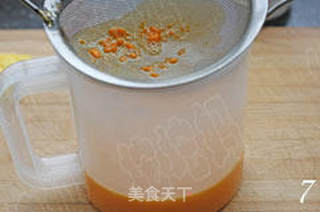 祝宝宝过一个甜蜜的六一 芒果布丁的做法步骤:7