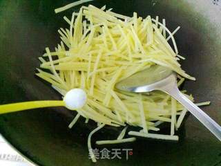 蒜蓉炒双丝的做法步骤:6