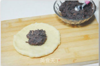【经典花式豆沙面包】——有馅的面包你忍心抗拒吗?的做法步骤:5