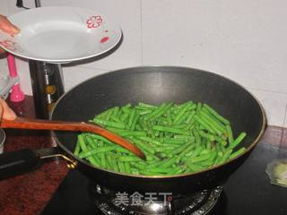 橄榄菜炒豆角的做法步骤:5