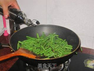 橄榄菜炒豆角的做法步骤：7