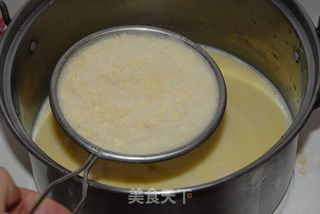 椰汁玉米甜汤的做法步骤:5