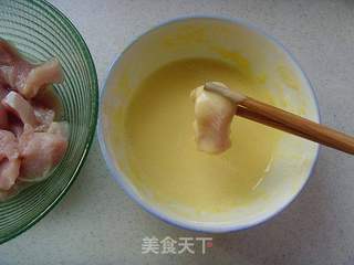【鲁菜】:糖醋里脊的做法步骤:5
