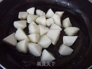 【鲁菜】拔丝山药的做法步骤:3