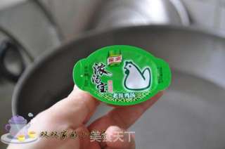 【鲁菜】——银丝海鲜羹的做法步骤:2