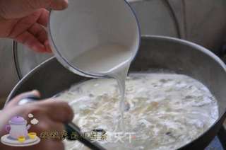 【鲁菜】——银丝海鲜羹的做法步骤:7