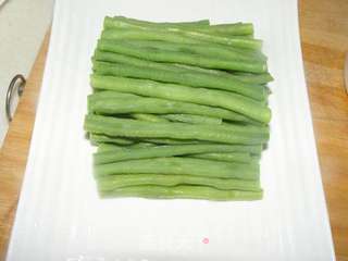 【鲁菜】——麻汁豆角的做法步骤:5