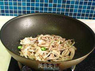 【鲁菜】----芫爆肚丝的做法步骤:11
