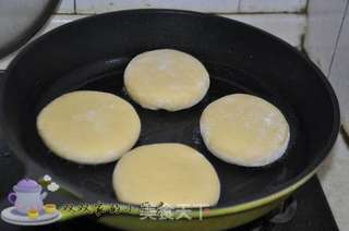 【鲁菜】——胶东喜饼的做法步骤:10