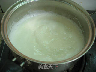 给孩子吃健康冰棒【麻酱小冰棒】的做法步骤:2