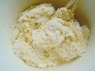 【鲁菜】--胶东喜饼的做法步骤：6
