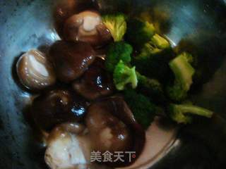 【鲁菜】--什锦小炒肉的做法步骤：2
