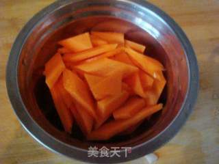 【鲁菜】--什锦小炒肉的做法步骤：3