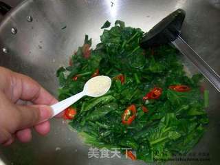 家常菜肴@@清炒菠菜的做法步骤:4