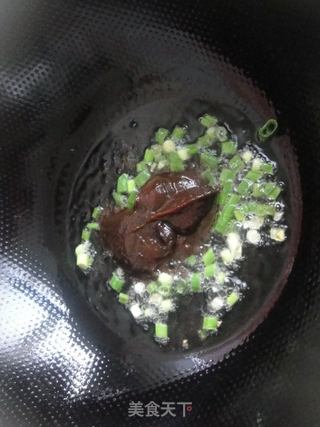 [八大菜系之鲁菜]－－酱炒土豆丝的做法步骤：2
