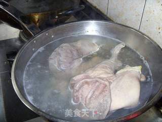 清爽肉菜--雪菜炒毛肚的做法步骤：4