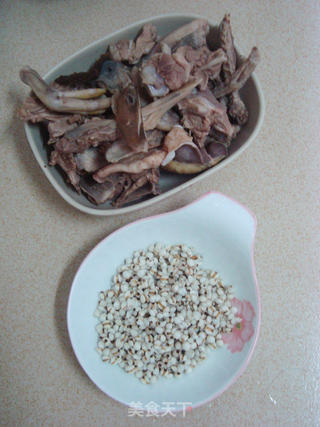 【粤菜】冬瓜薏米煲水鸭的做法步骤:3