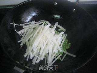萝卜丝鱼丸汤的做法步骤:3