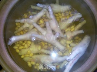 【粤菜】--鸡爪与黄豆的完美搭配的做法步骤:4