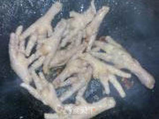 【粤菜】--鸡爪与黄豆的完美搭配的做法步骤:6