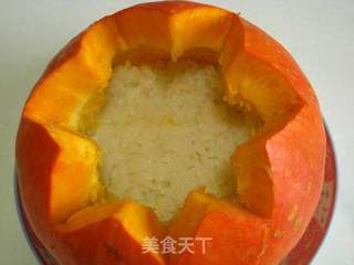 【粤菜】----金瓜腊味煲的做法步骤:7
