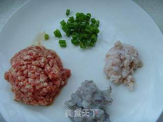 【粤菜】：东江酿豆腐的做法步骤：1