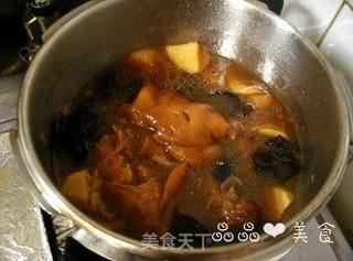【粤菜】淮山猪手煲的做法步骤:7