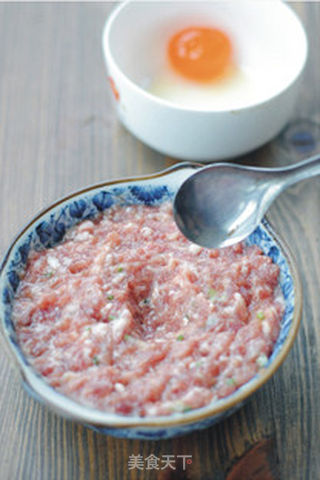 【粤菜】咸蛋黄蒸肉饼——咸鲜的快手菜的做法步骤:4