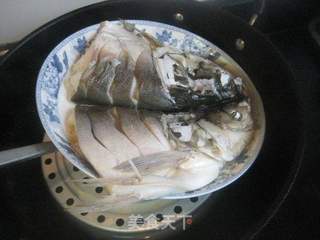 清蒸白鱼头的做法步骤:6