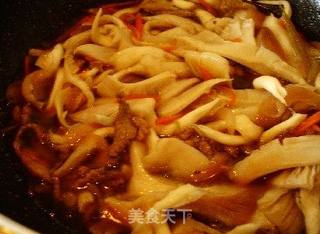 可乐鲜蘑盖饭的做法步骤:7
