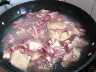 冬瓜薏米鸭肉汤的做法步骤:3