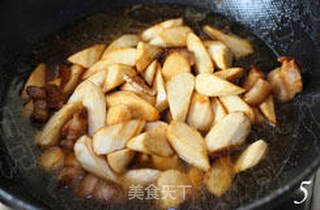 让人口水欲滴的时令家常菜 红烧茭白的做法步骤:5