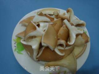 【粤菜】锅仔烧汁蘑菇的做法步骤:2
