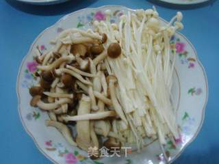【粤菜】锅仔烧汁蘑菇的做法步骤:3