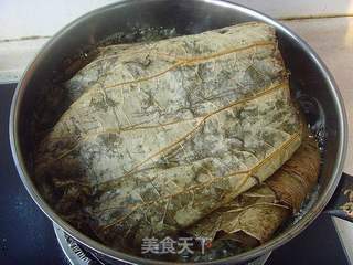 【粤菜】:糯米鸡的做法步骤:2