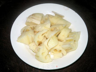 【粤菜】火腩焖莲藕的做法步骤:3