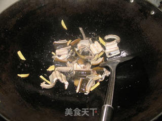 【粤菜】豉椒炒黄鳝的做法步骤:6