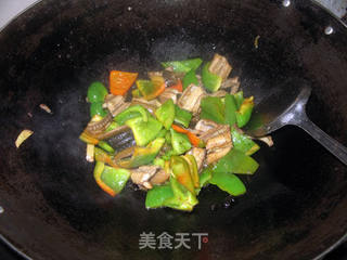 【粤菜】豉椒炒黄鳝的做法步骤:8