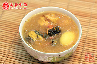【粤菜】花旗参乌鸡汤的做法步骤:4