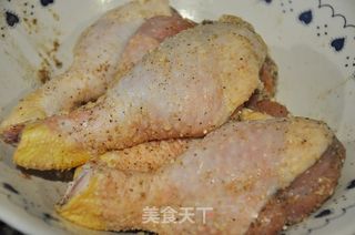 咔嚓脆烤鸡腿的做法步骤:4