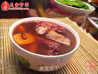 【粤菜】粉葛赤小豆猪骨汤的做法步骤:4