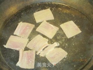 【粤菜】麒麟鲈鱼的做法步骤:2