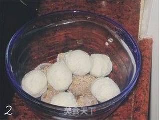 白萝卜丝鱼丸汤的做法步骤:2